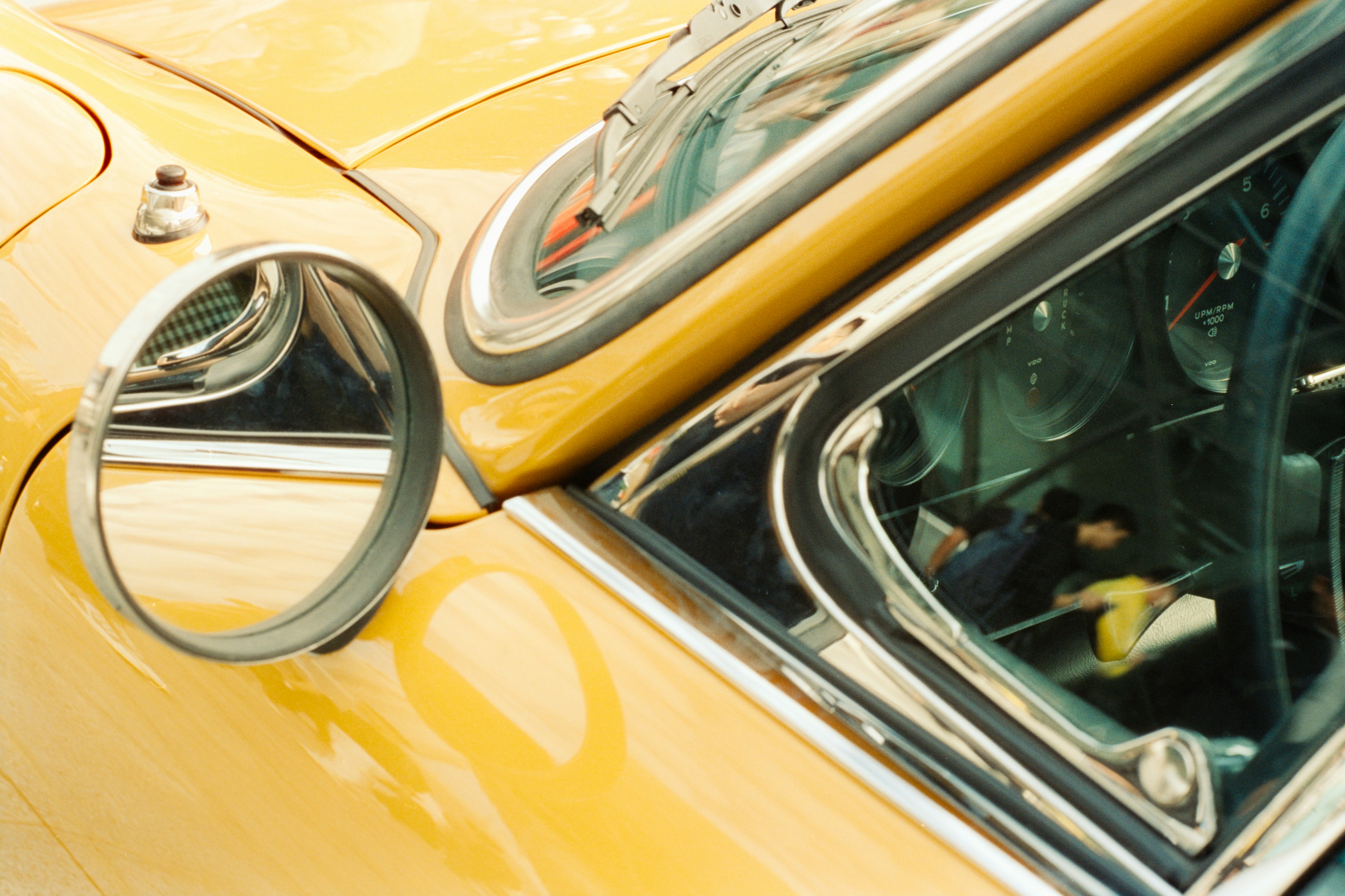 zhen-yao-TQjQ9DTr4vs-unsplash